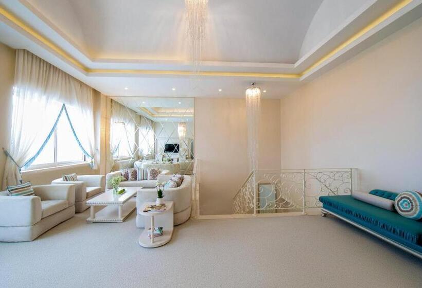 اتاق دوبلکس, Qafqaz Riverside