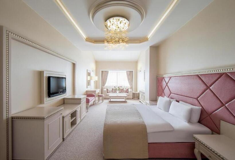 Президентский Люкс, Qafqaz Riverside