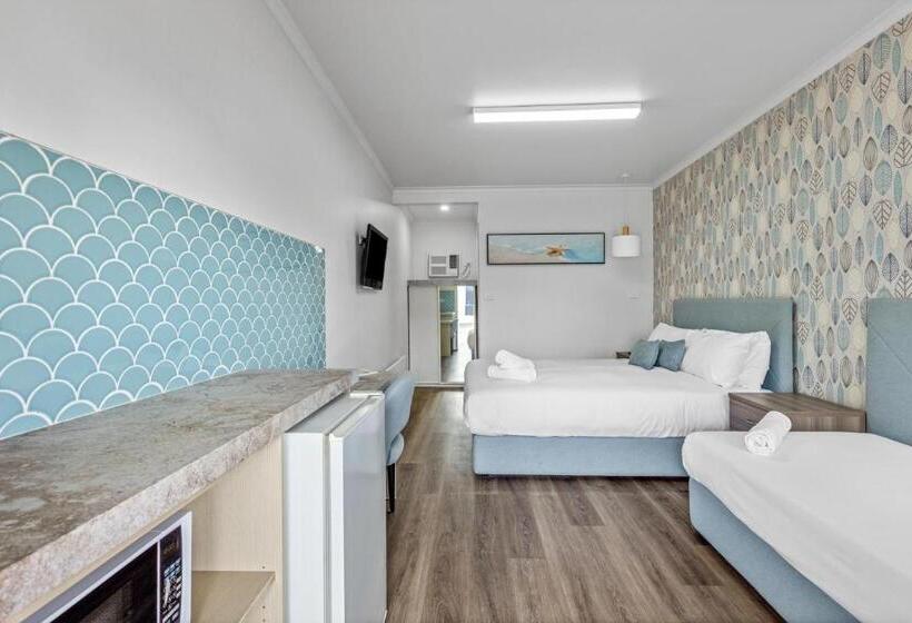 חדר סטנדרט, Rosebud Motel