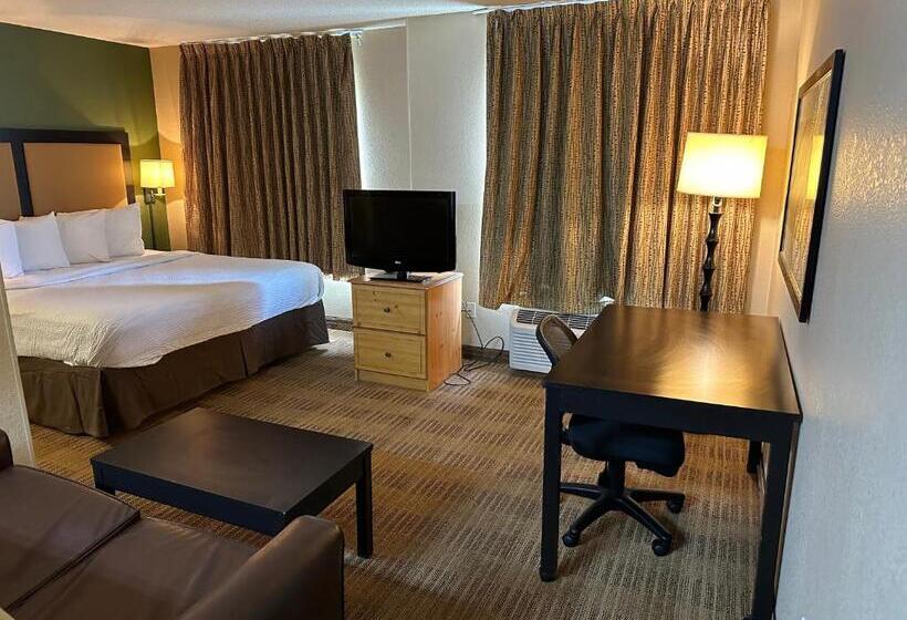 إستوديو قياسى سرير كينج, Hometowne Studios By Red Roof Southfield