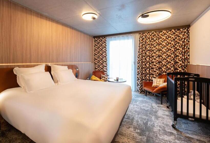 디럭스 룸 킹사이즈 침대, Pullman Lyon