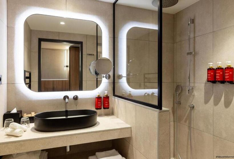 디럭스 룸 킹사이즈 침대, Pullman Lyon