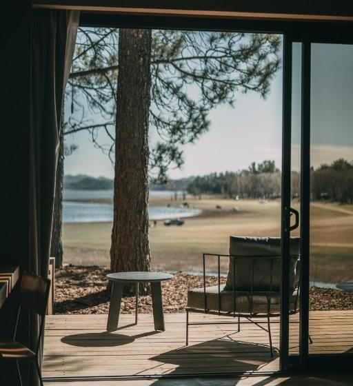 غرفة قياسية مطلّة علي البحيرة, Get Hotel Molvento, Aken Soul Collection