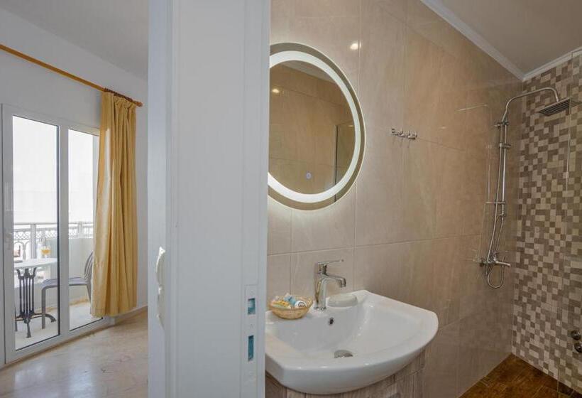 Номер Стандарт, Amara Seaside By Estia