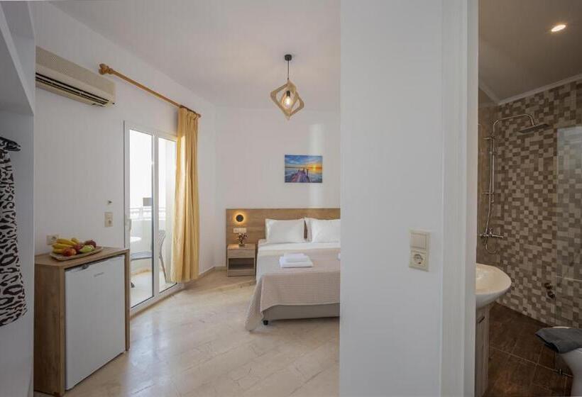 Номер Стандарт, Amara Seaside By Estia