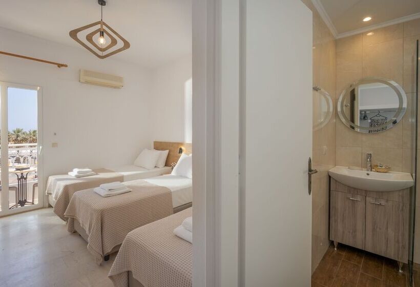 Номер Стандарт Трехместный, Amara Seaside By Estia