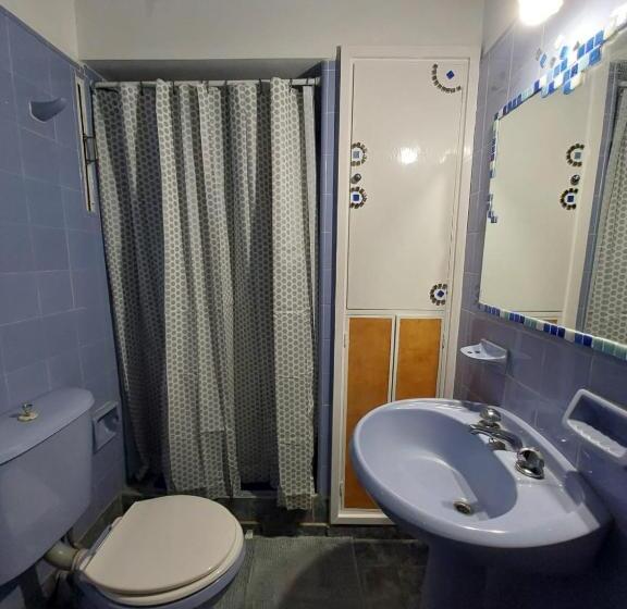 ファミリールーム, Maily Guest House