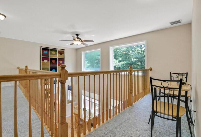 标准间带漩涡浴缸, Moondance Ridge Suites