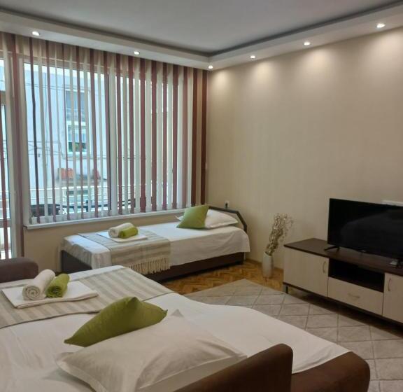 آپارتمان 1 خوابه, Guest House Dani