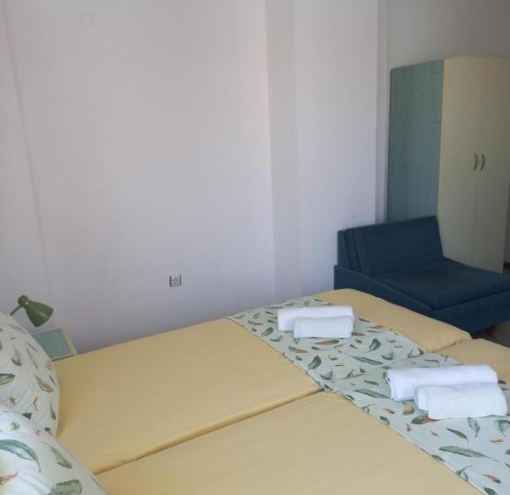 اتاق استاندارد, Guest House Dani