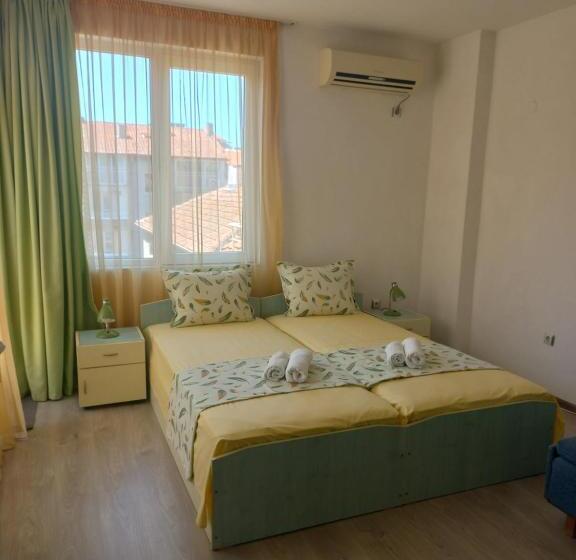 اتاق استاندارد, Guest House Dani