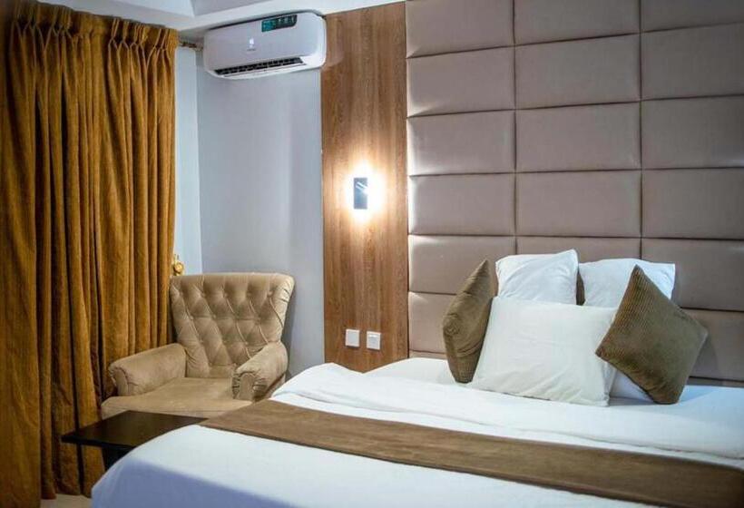 اتاق استاندارد سه نفره, Tevom Hotel And Suites