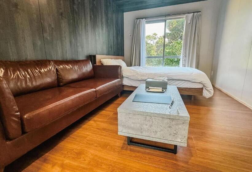 经济房, 与那国むんぶステイ空港前