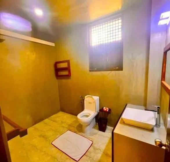 Standard Kolmen Hengen Huone, Sky House Ahangama