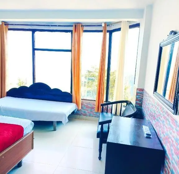 Standard-huone, Holiday Plaza Dalhousie   Near Ghandhi Chowk Mall Road