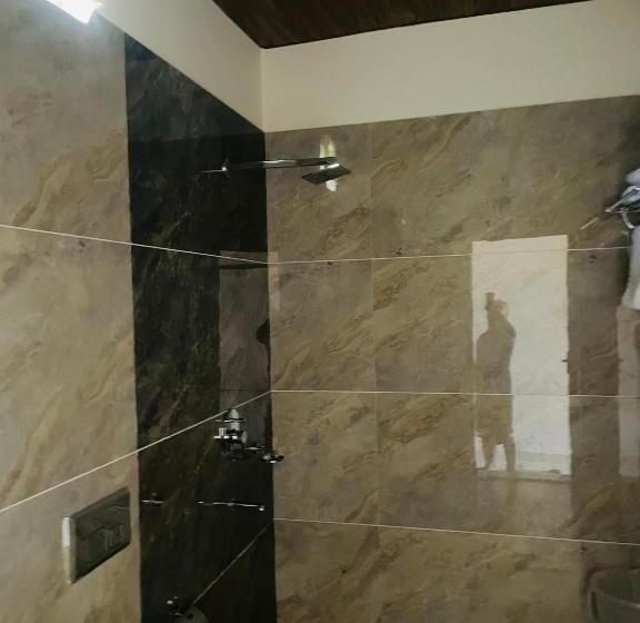 חדר דלוקס, The Deerfield Cottages