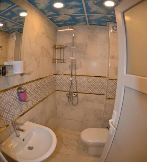 Quarto Triplo Estandar, Işıl