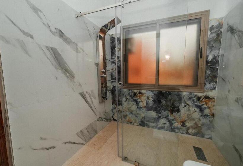 سوییت سوپریور, Dar Nourdha