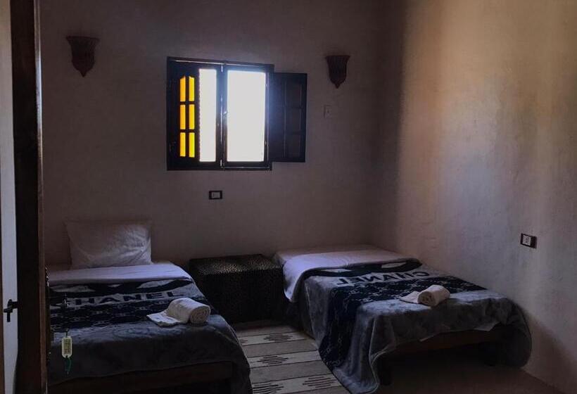 اتاق خانوادگی, Gazrashek