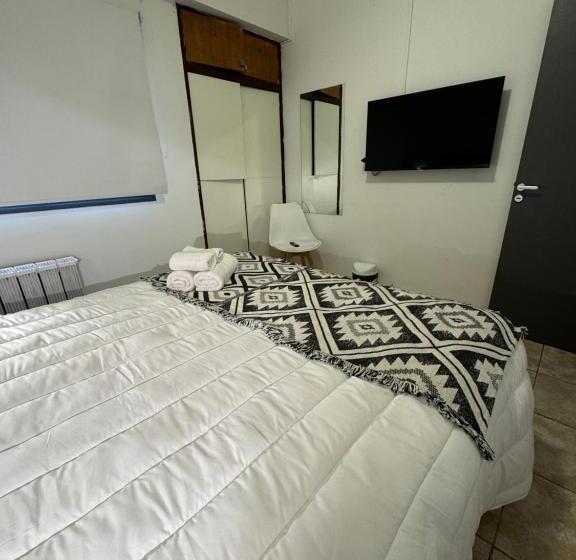 Economy Quadruple Room, El Residencial B&b
