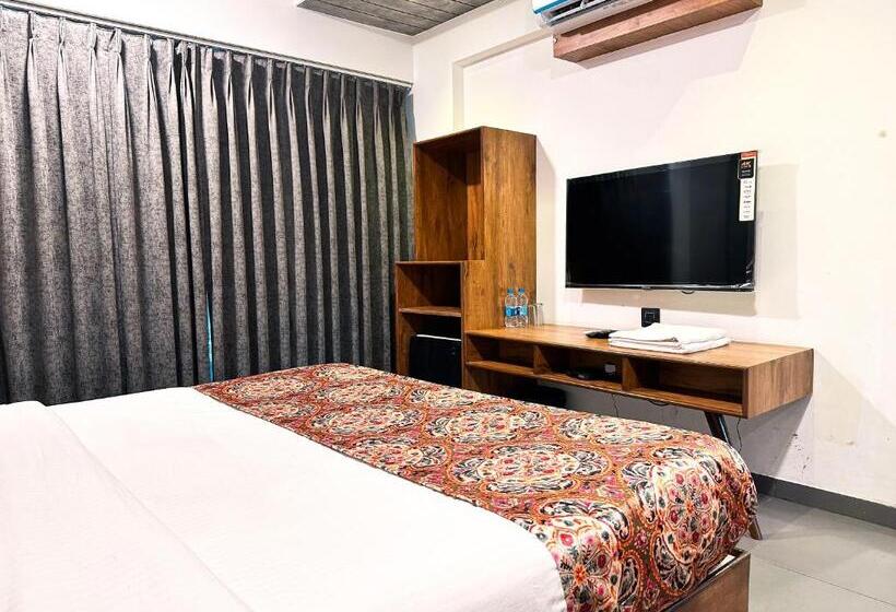 バルコニー付きデラックスルーム, De Aqua Resort