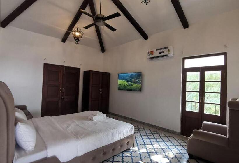 Номер Deluxe с Балконом, De Aqua Resort