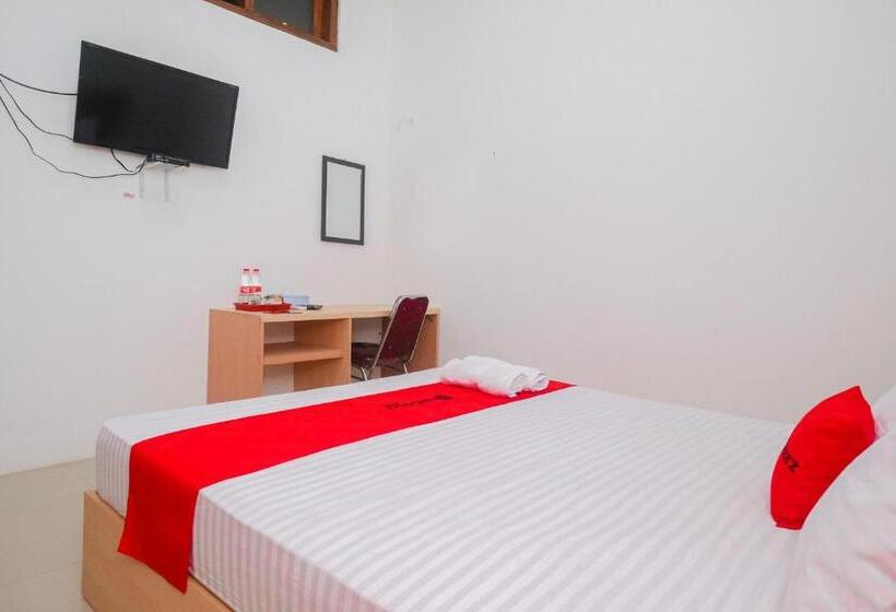 Номер Стандарт, Reddoorz Syariah Near Alun Alun Temanggung