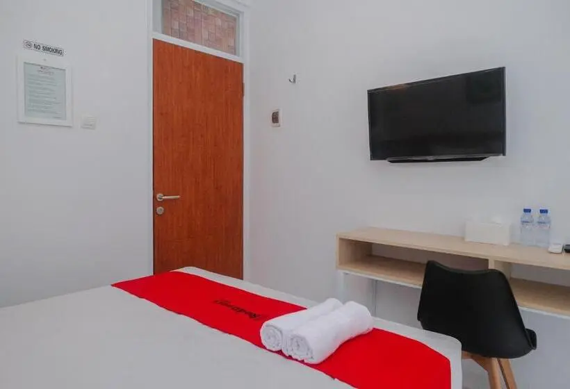 デラックスルーム, Reddoorz Syariah Near Alun Alun Temanggung
