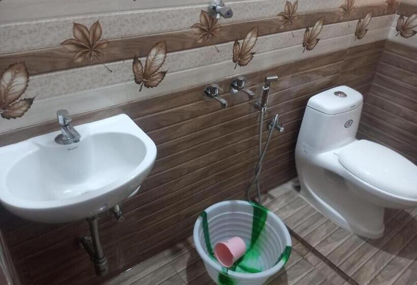 Семейный Номер, Vel Residency