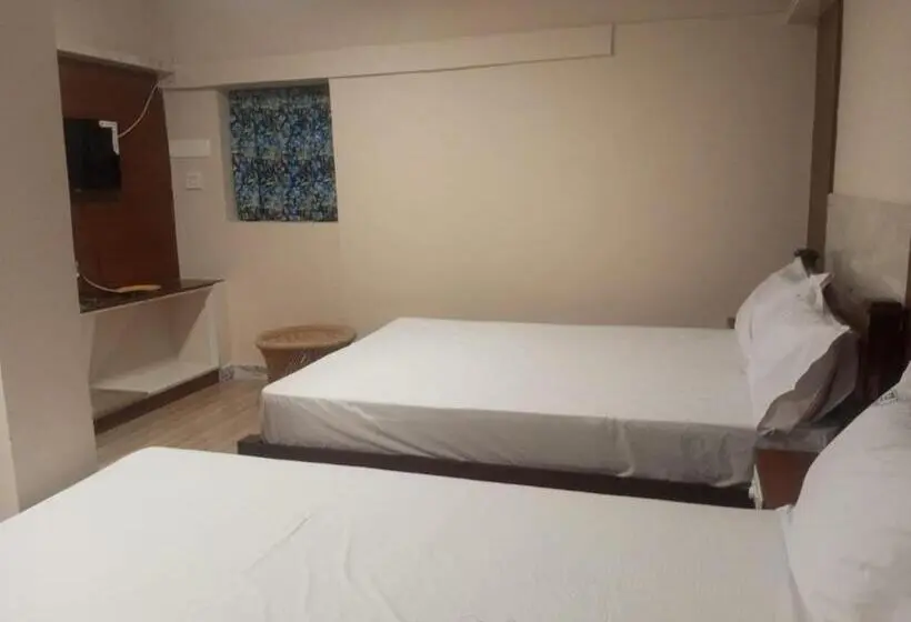 ファミリールーム, Vel Residency