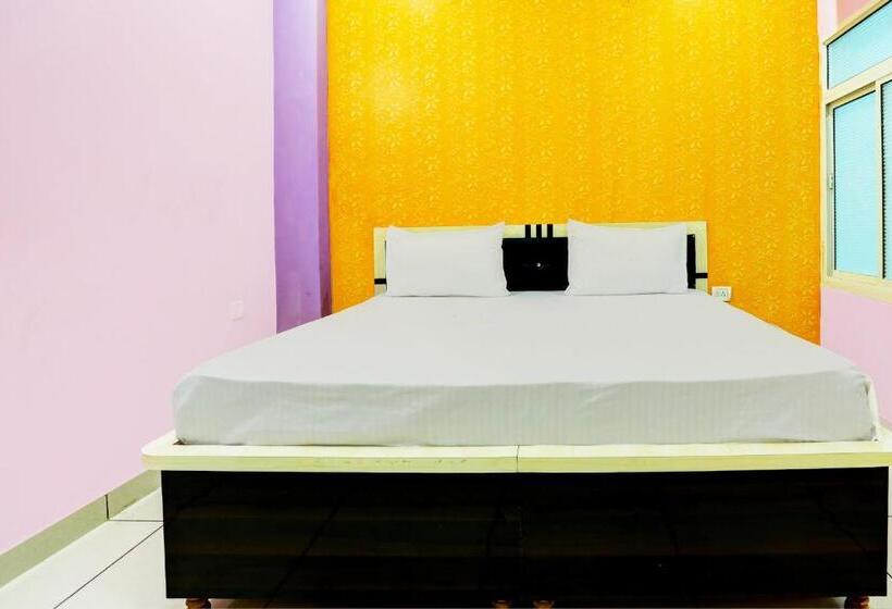 Трехместный Номер Классика, Oyo Hotel Rockland