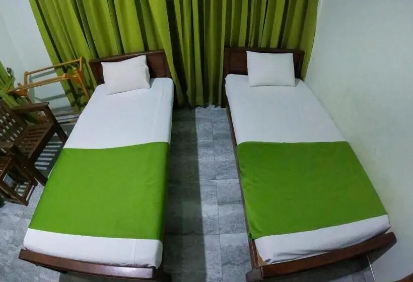 エコノミールーム, Samara Guest Inn
