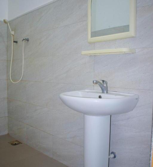 四人豪华间, Samara Guest Inn