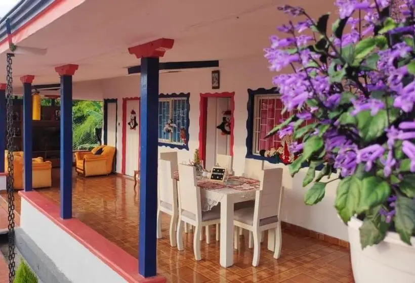اتاق خانوادگی, Finca Hotel Villa Luna