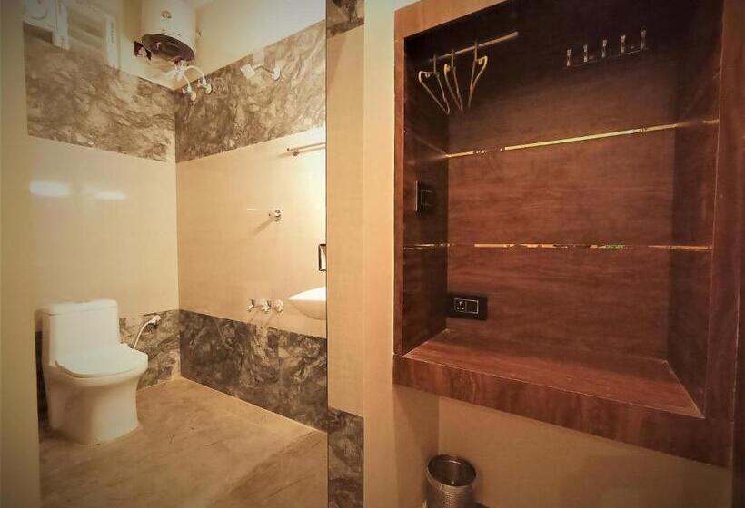 חדר סטנדרט, Elite