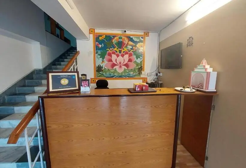 デラックスルーム, Norbulingka Retreat