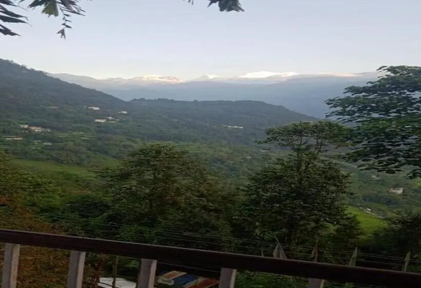 スーペリアールーム, Norbulingka Retreat
