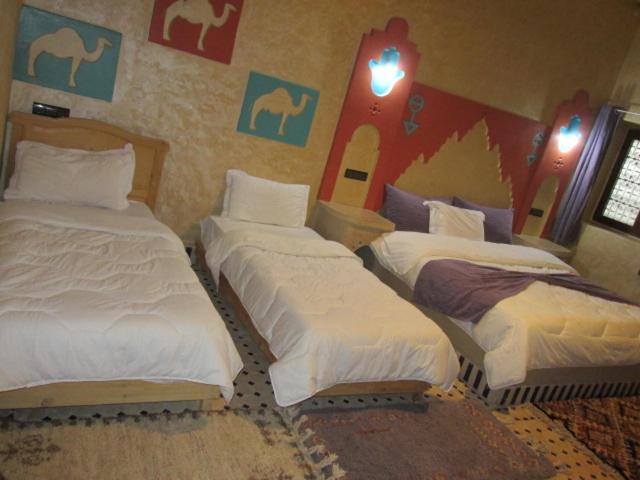 اتاق استاندارد چهار تخته, Sandstar Palace