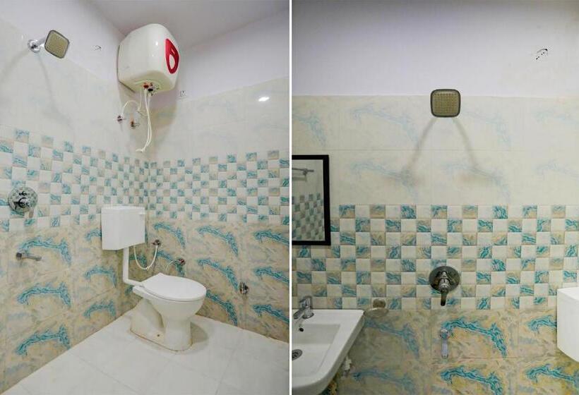 Трехместный Номер Классика, Oyo Flagship Hotel Royal Suv Galaxy