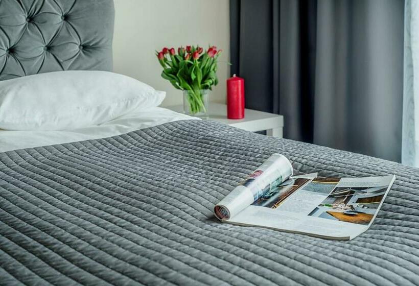 スタンダードスタジオ, Angel City Center Krakow Apart