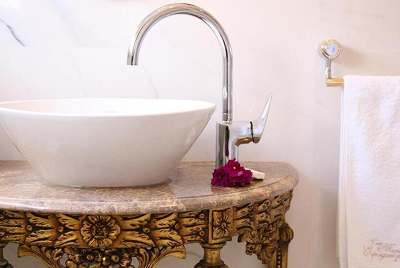 اتاق اکونومی, Casa Manuel Espregueira E Oliveira