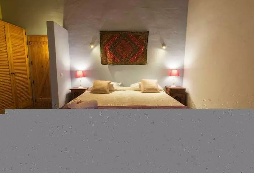 سوییت جونیور, Casa Vicentina