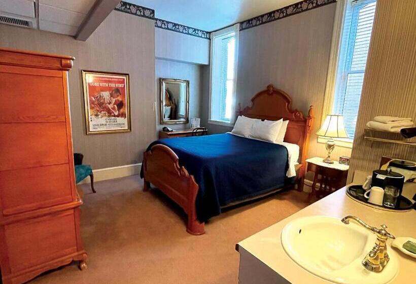 디럭스 룸, Celebrity