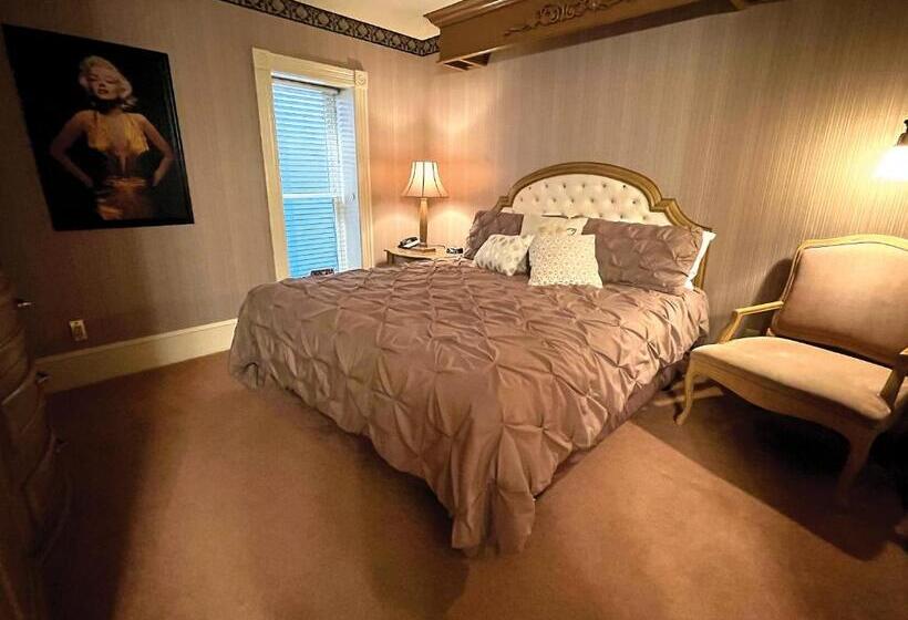 스탠다드 싱글 룸 킹 침대, Celebrity