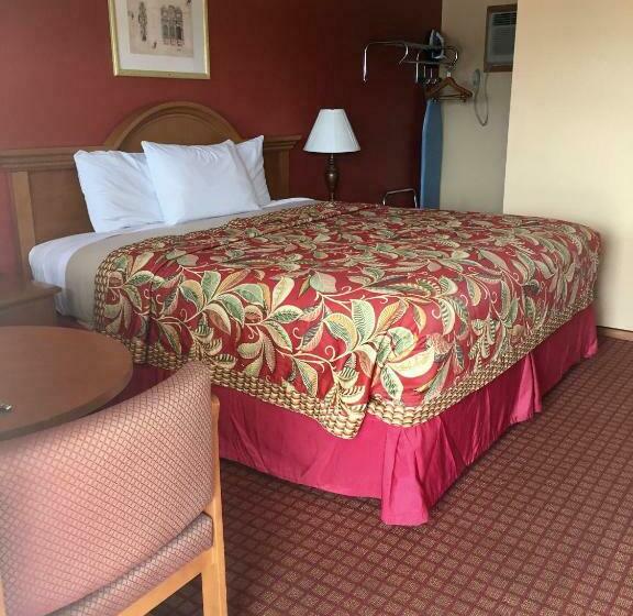 غرفة قياسية سرير كينج, Dequeen Courtyard Inn