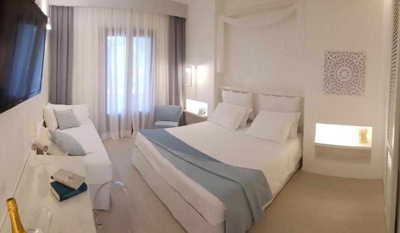 Quarto Triplo Superior, Gabbiano Beach