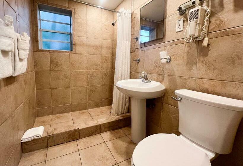 스탠다드 스튜디오 킹침대, La Casa