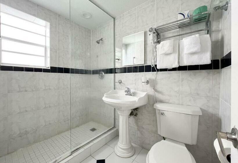 Студия Deluxe, La Casa