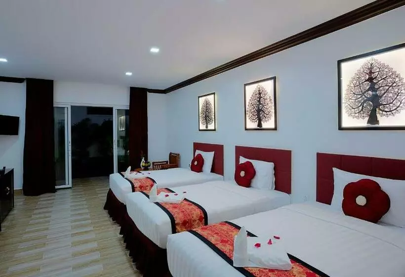 اتاق لوکس سه تخته, Marvel Holiday Boutique Villa