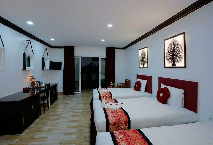 اتاق لوکس سه تخته, Marvel Holiday Boutique Villa